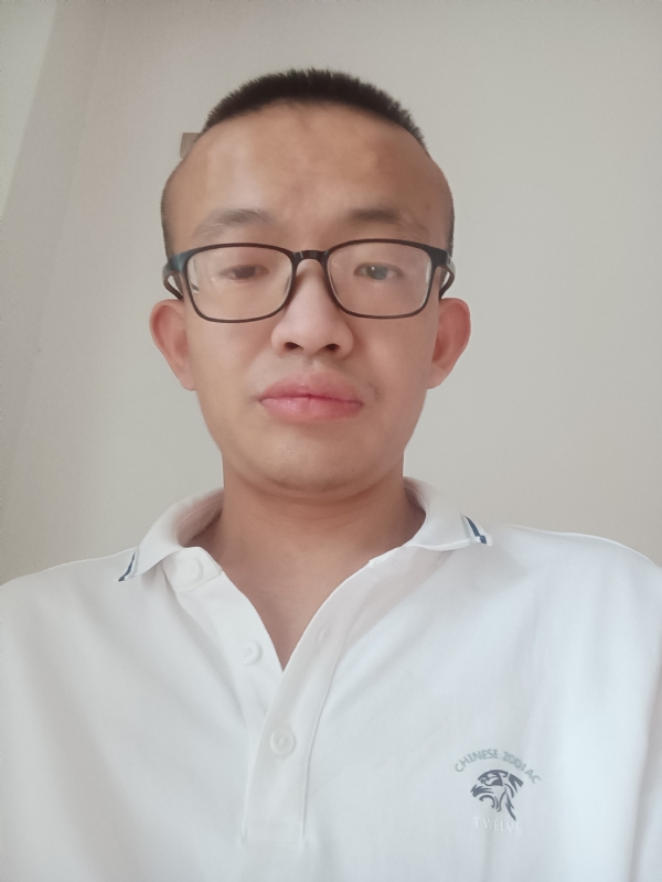 低调做人，高调做事的第一张照片--大连相亲服务中心