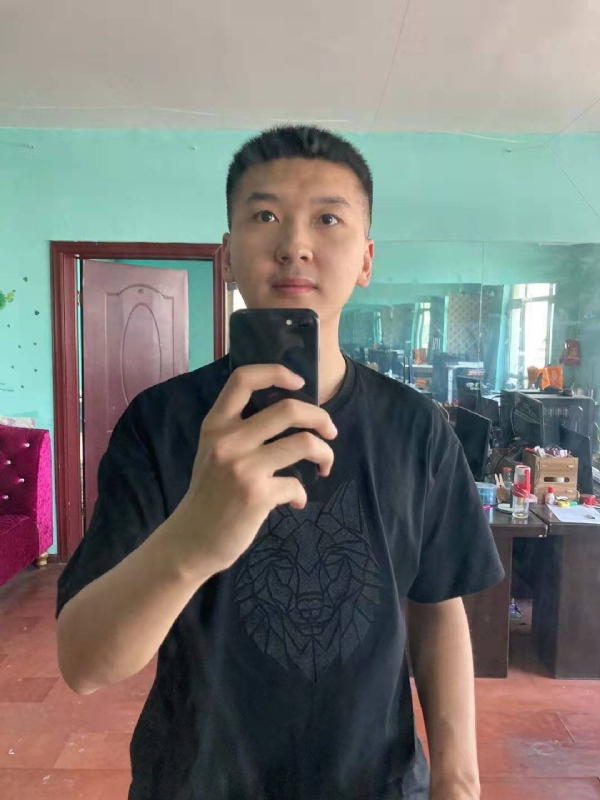 真诚的第一张照片--大连相亲服务中心