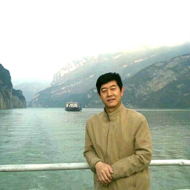 优秀善良178/72的第一张照片--大连相亲服务中心