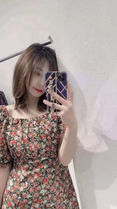 李月亮的第一张照片--大连相亲服务中心