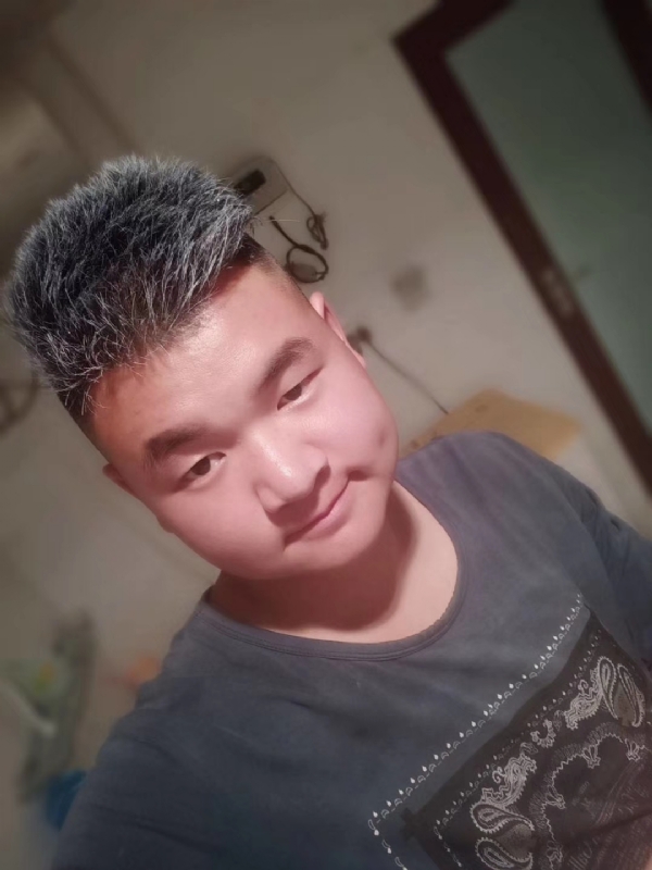 李子木的第一张照片--大连相亲服务中心