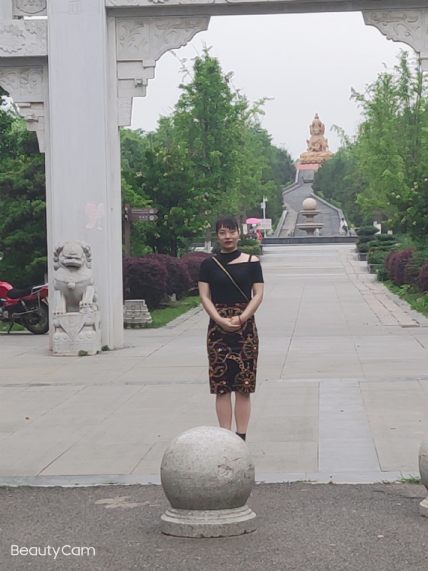 魏沐阳子的第三张照片--大连相亲服务中心