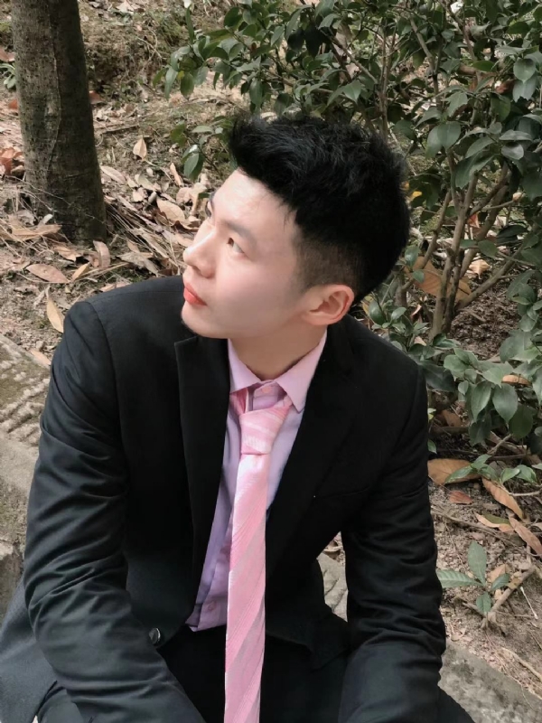 爱因生的第一张照片--大连相亲服务中心