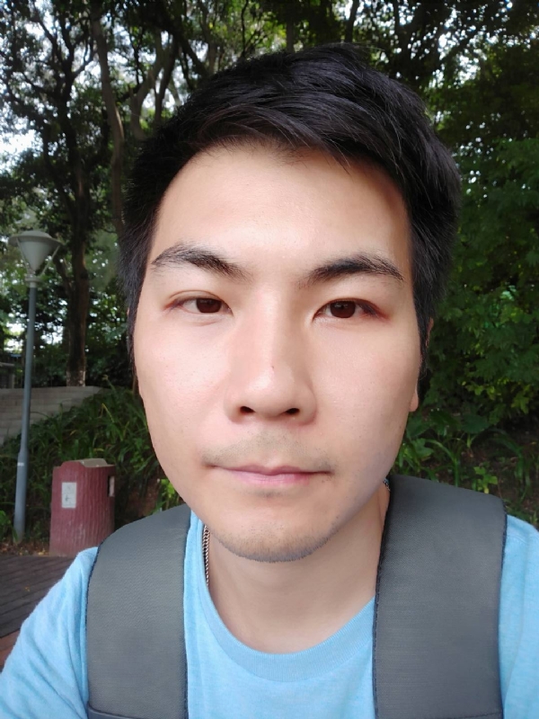 蜡笔小新的第一张照片--大连相亲服务中心