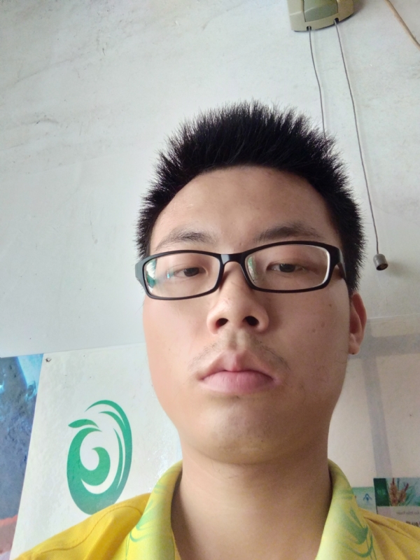 舒荷的第一张照片--大连相亲服务中心