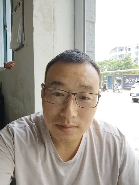 转身的距离的第一张照片--大连相亲服务中心