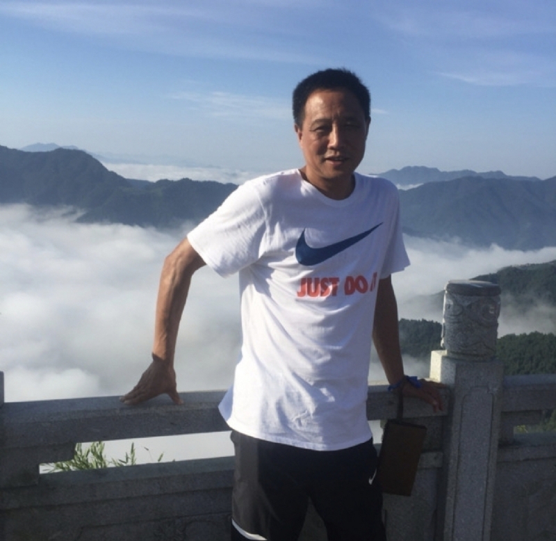 出走半生的第一张照片--大连相亲服务中心