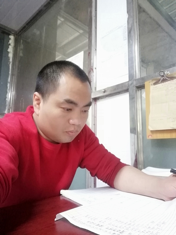 小吴的第一张照片--大连相亲服务中心