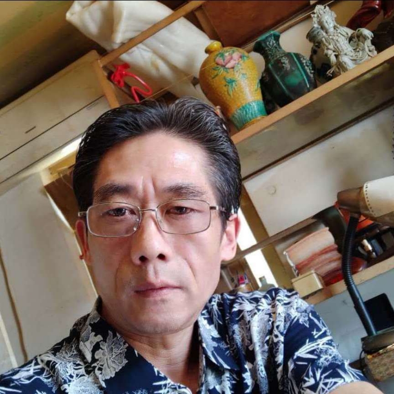 没有爱情也要飞渡一生的第一张照片--大连相亲服务中心