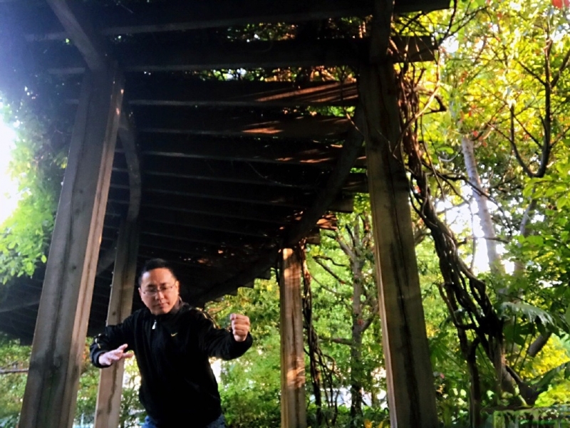 自故深情好受伤的第二张照片--大连相亲服务中心