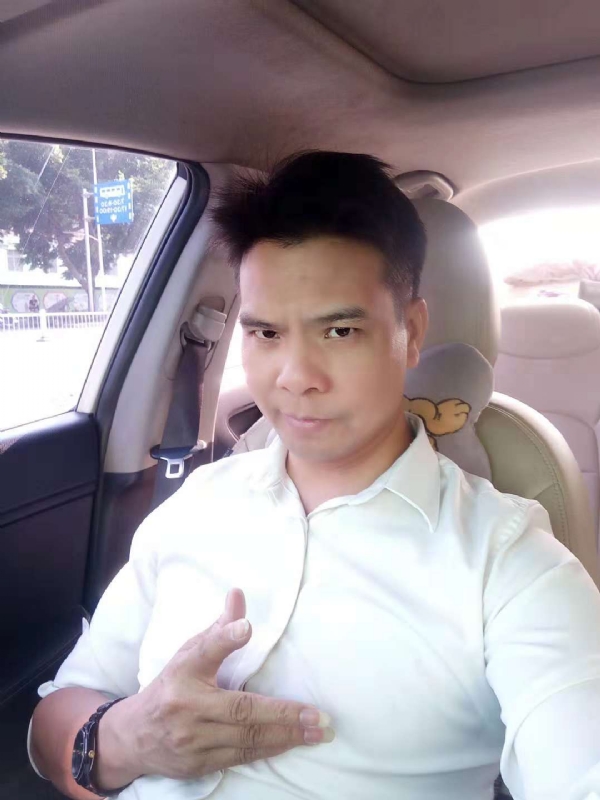 大南瓜的第一张照片--大连相亲服务中心