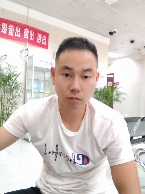 小少的第一张照片--大连相亲服务中心