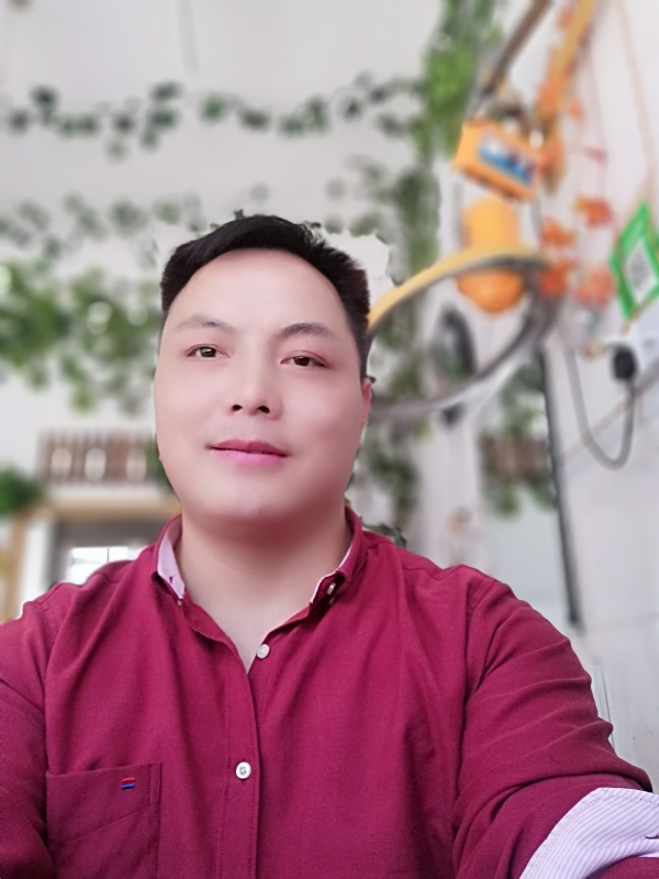 展梦飞翔XC的第一张照片--大连相亲服务中心