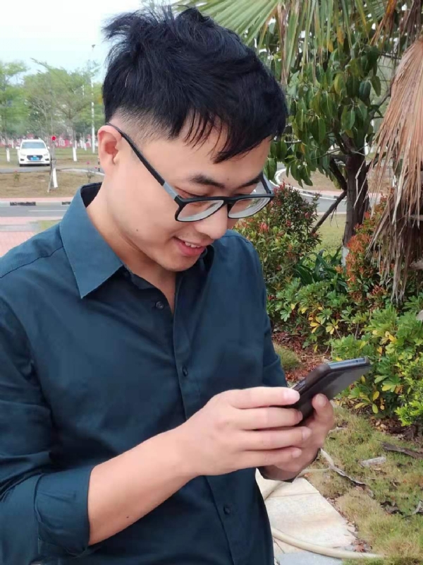 鼠王子的第一张照片--大连相亲服务中心