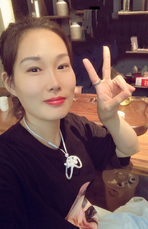 冷紫斑蝶的第一张照片--大连相亲服务中心