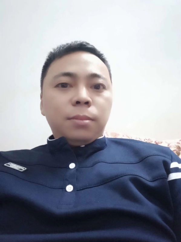 珍惜眼前人的第一张照片--大连相亲服务中心