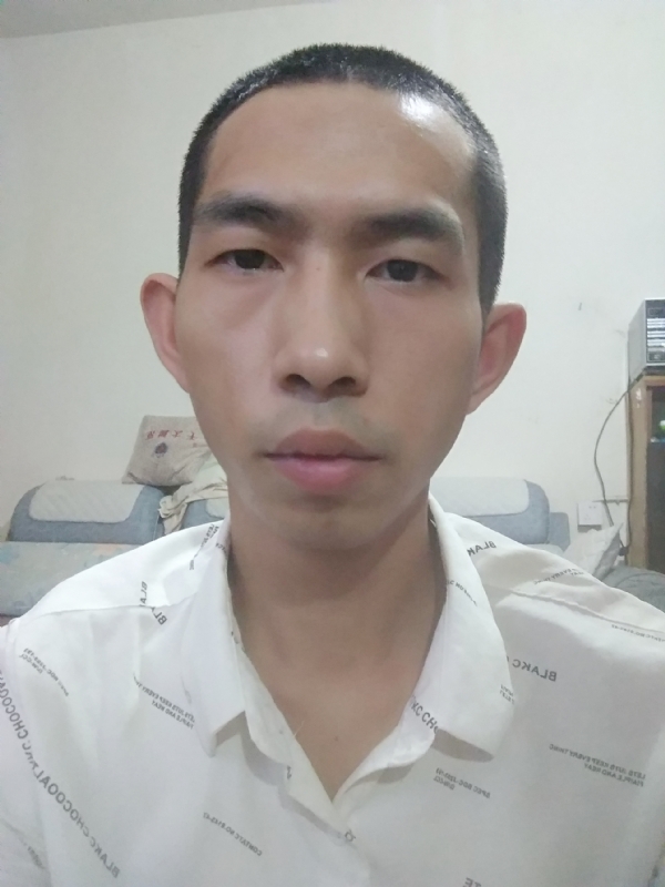 惜颜的第一张照片--大连相亲服务中心