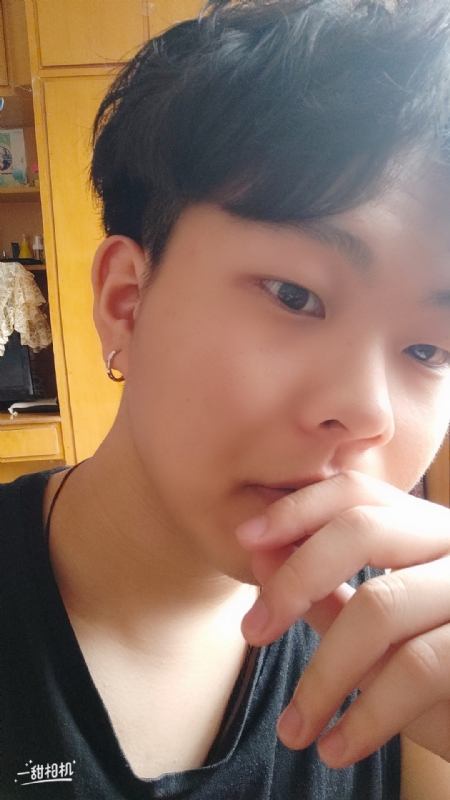 yyy的第三张照片--大连相亲服务中心