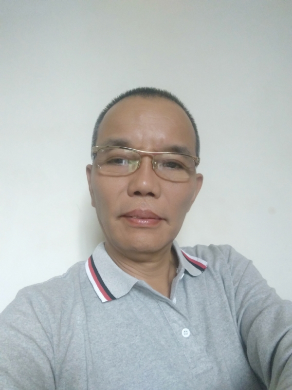 稳重大方的第一张照片--大连相亲服务中心