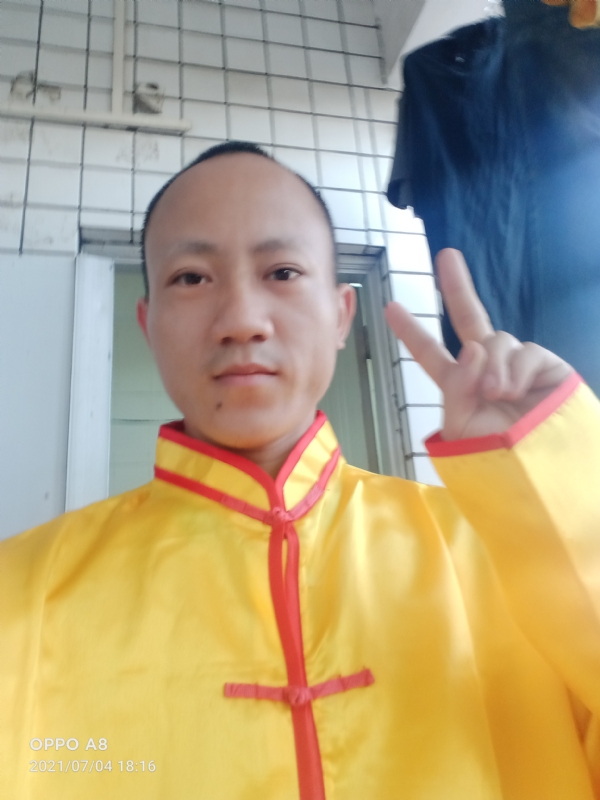 宋福军的第二张照片--大连相亲服务中心