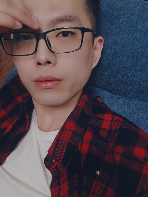 至尊宝的第五张照片--大连相亲服务中心