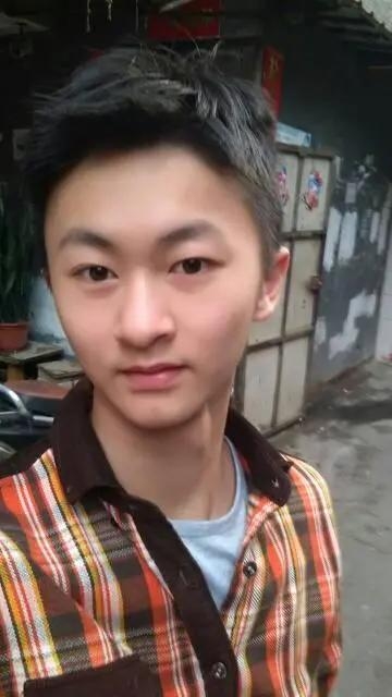 才不会的第一张照片--大连相亲服务中心