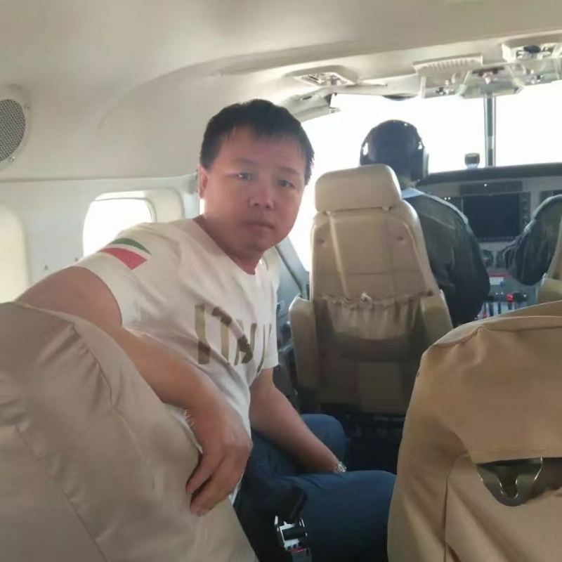 随风飘零的第三张照片--大连相亲服务中心