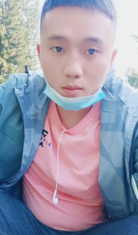 风起云涌的第一张照片--大连相亲服务中心