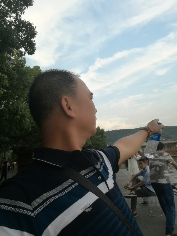 木子五的第四张照片--大连相亲服务中心