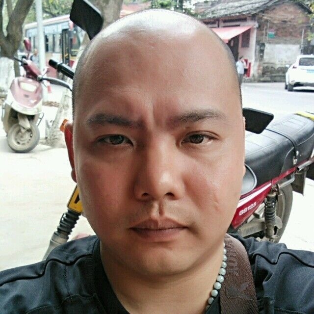 开心就好的第二张照片--大连相亲服务中心