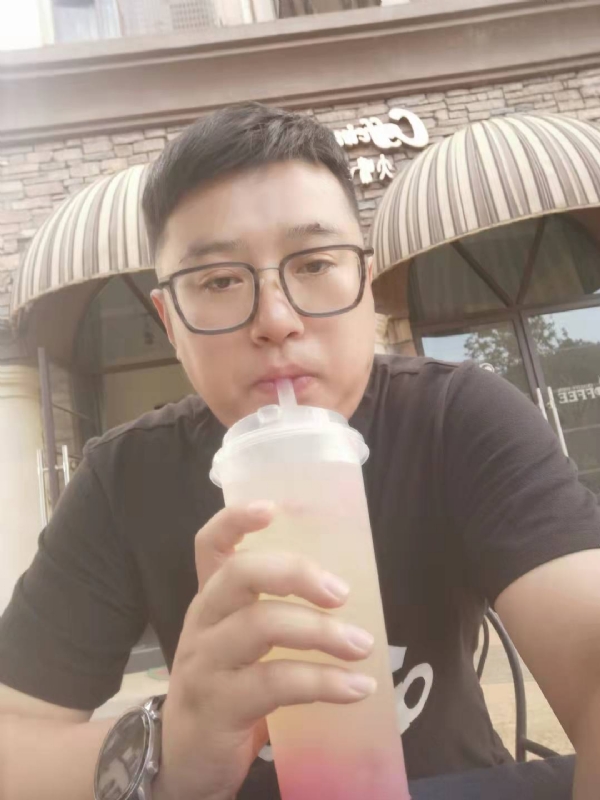 半旧情怀的第一张照片--大连相亲服务中心