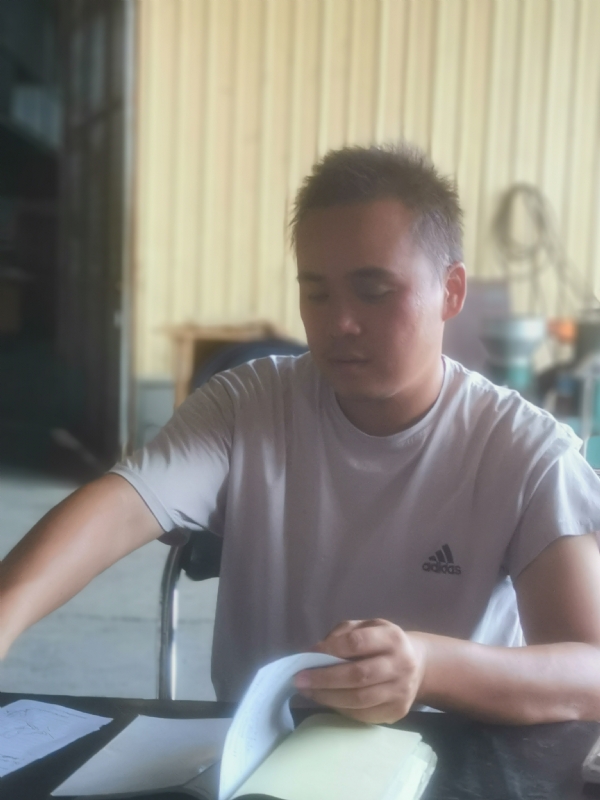 荒原的第一张照片--大连相亲服务中心