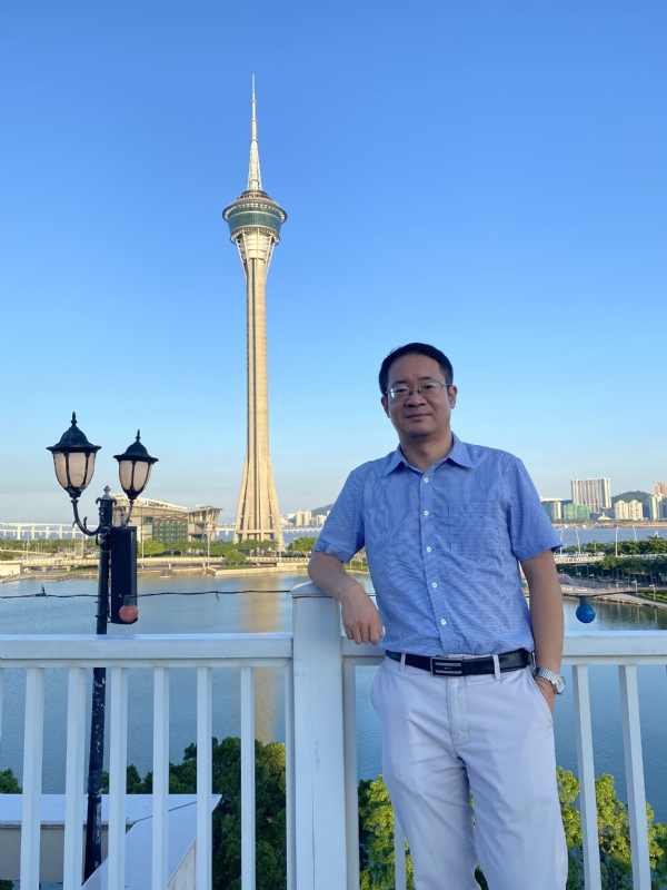 Yangyi的第二张照片--大连相亲服务中心