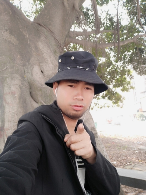 爱，要有你在的第一张照片--大连相亲服务中心