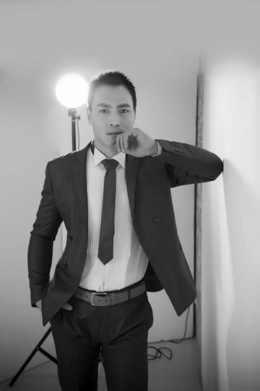 旧时相识的第二张照片--大连相亲服务中心