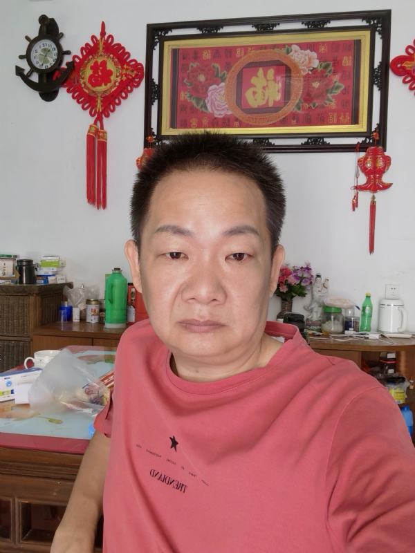 飞天的第一张照片--大连相亲服务中心