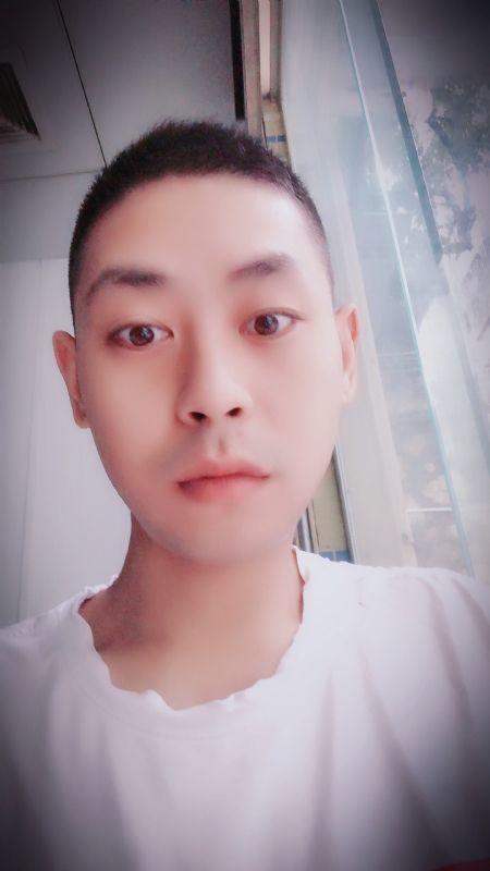 豆子的第二张照片--大连相亲服务中心