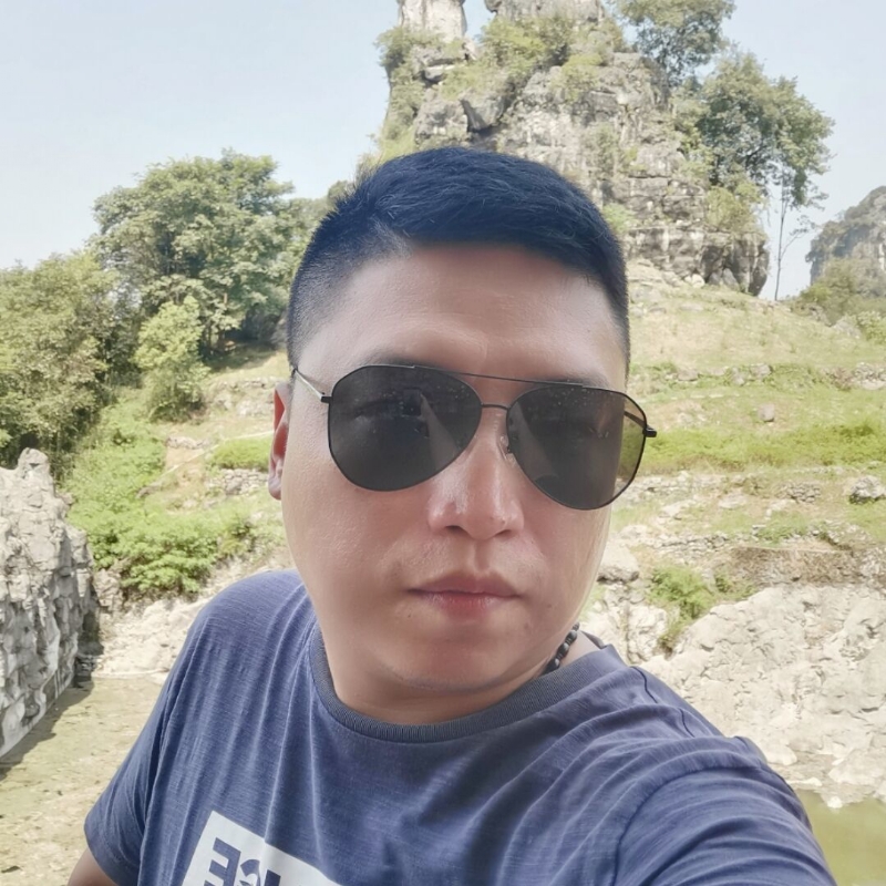 葡萄的第一张照片--大连相亲服务中心