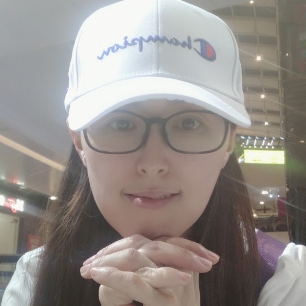 水分子的第一张照片--大连相亲服务中心