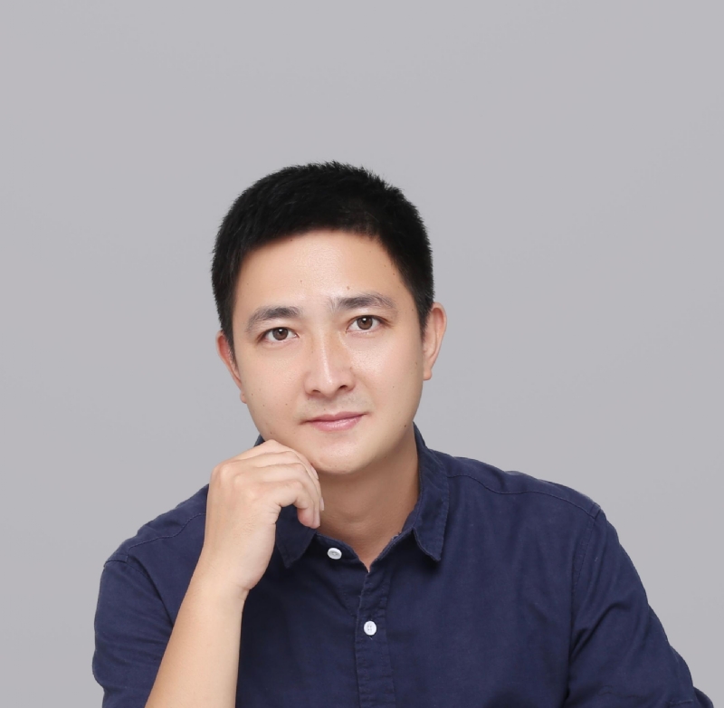 小丑的第二张照片--大连相亲服务中心