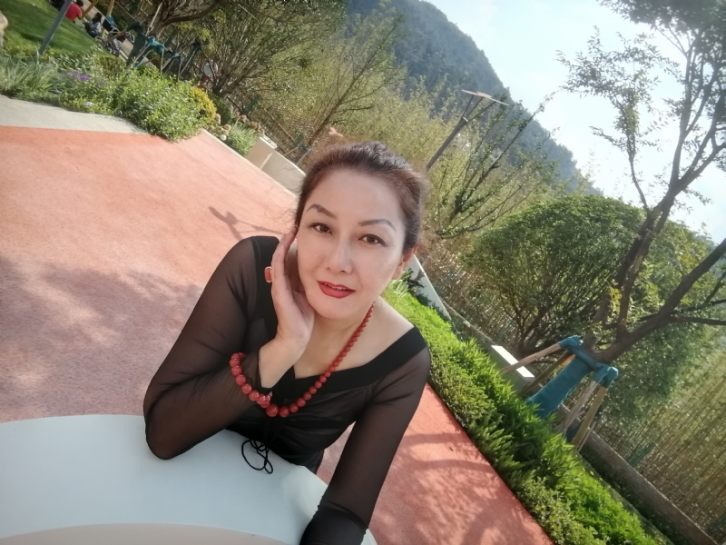 珠砂痣的第二张照片--大连相亲服务中心