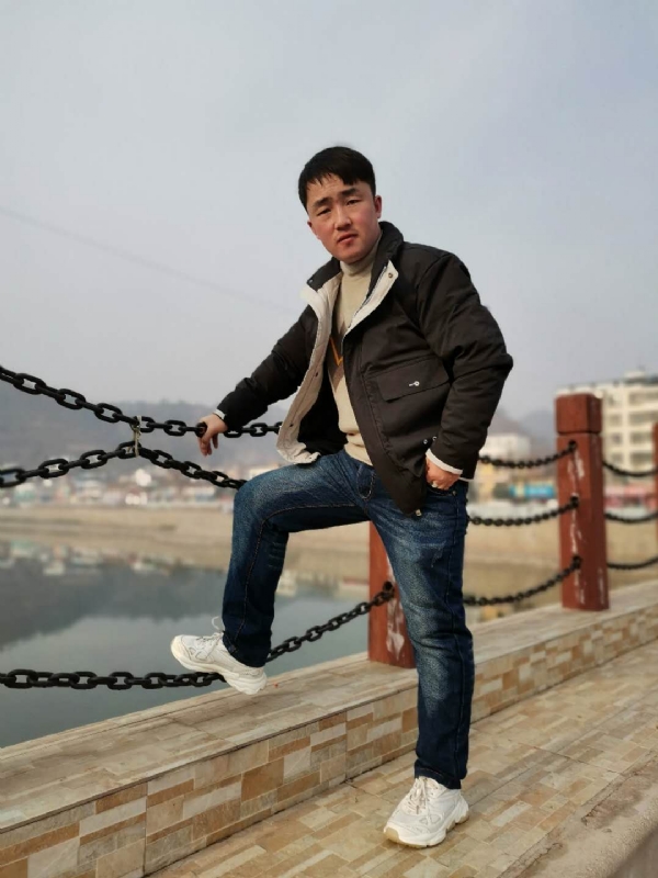 性情中人的第一张照片--大连相亲服务中心