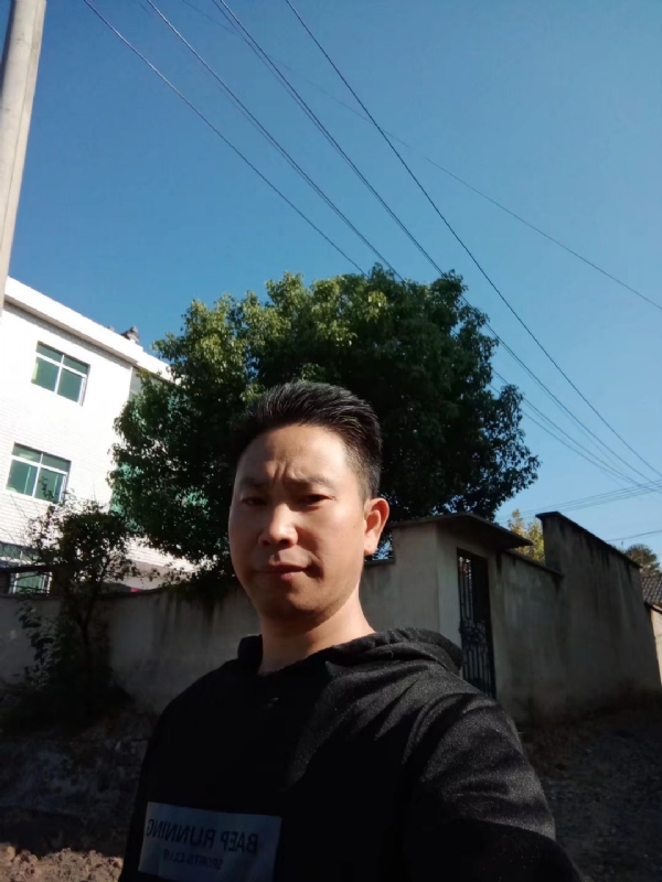 寻缘中的第二张照片--大连相亲服务中心