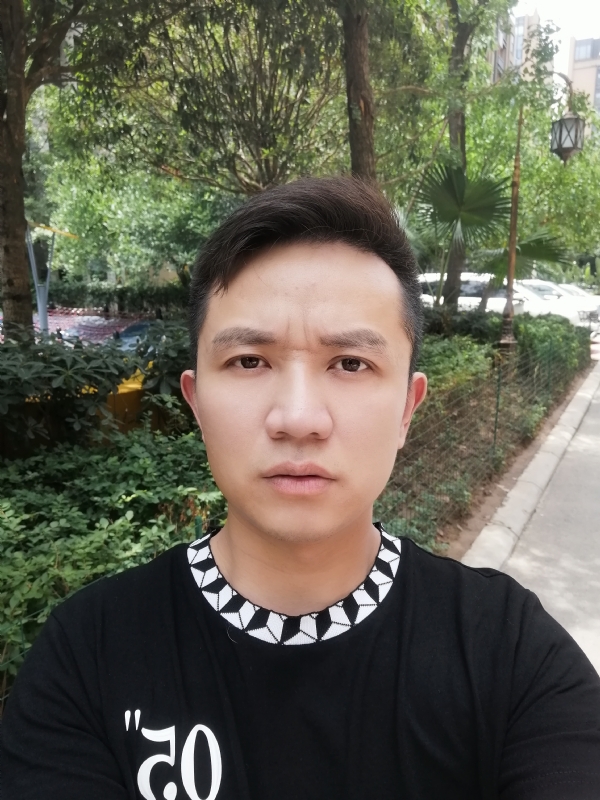 夏先生的第一张照片--大连相亲服务中心