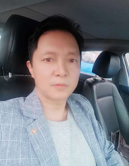 深蓝的第一张照片--大连相亲服务中心