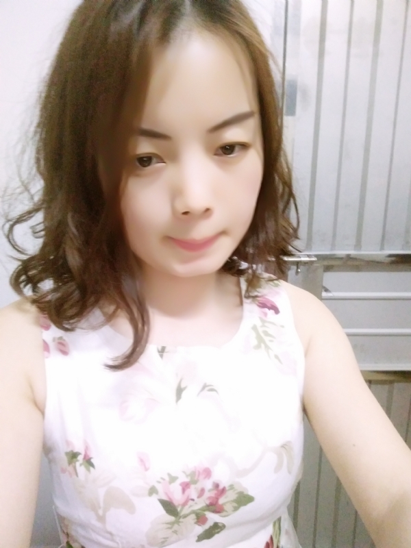 蓝色的鱼的第一张照片--大连相亲服务中心