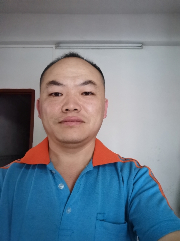 与子携老的第六张照片--大连相亲服务中心