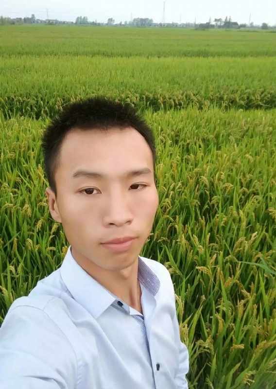 等待远方的你的第二张照片--大连相亲服务中心