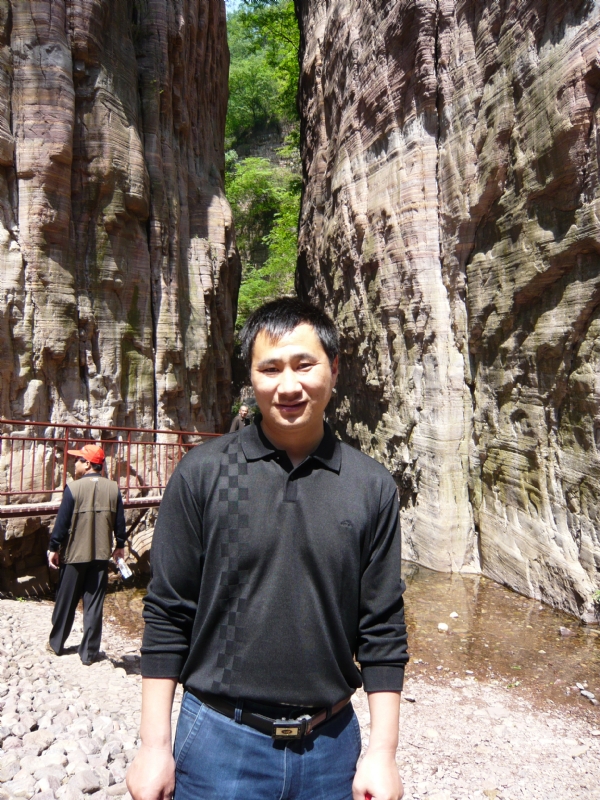 阳光幸福快乐的第三张照片--大连相亲服务中心