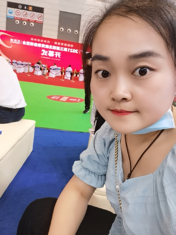 娜娜的第一张照片--大连相亲服务中心